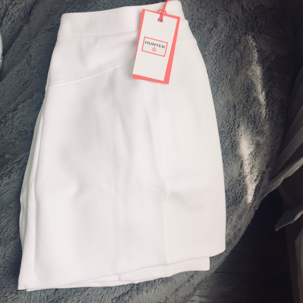 White Hunter skirt